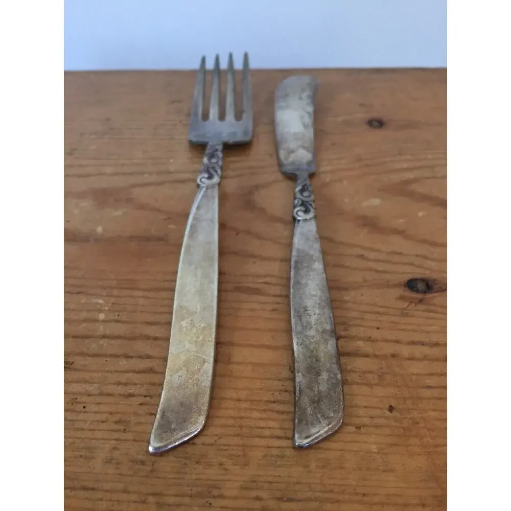 Vintage Oneida South Seas Silverplate Flatware Fork + Butter Spreader Knife